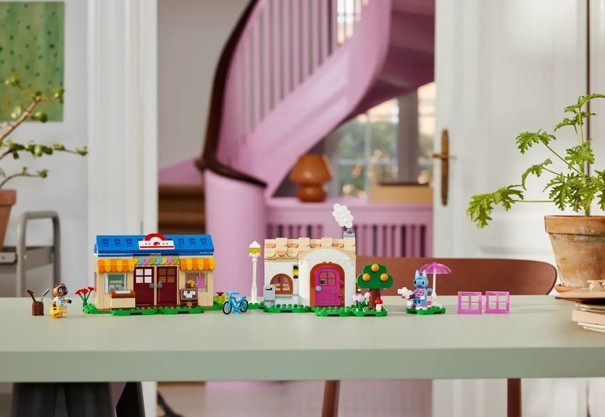 Конструктор LEGO Animal Crossing Ятка &laquo;Nook's Cranny&raquo; й будинок Rosie (77050) 77050 фото